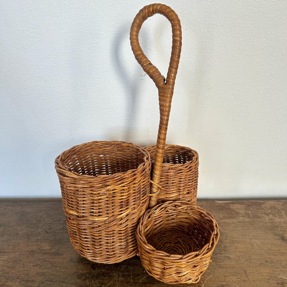 Wicker Condiment Holder | Vintage Kitchen Caddy | Rustic Picnic Table Organizer